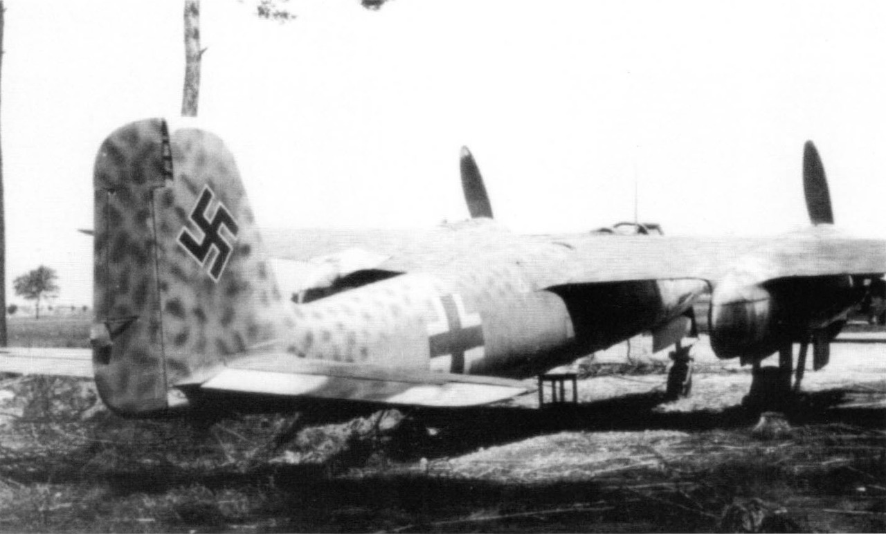 Focke-Wulf Ta 154 Luftwaffe Reich Defence Day and Night Interceptor 