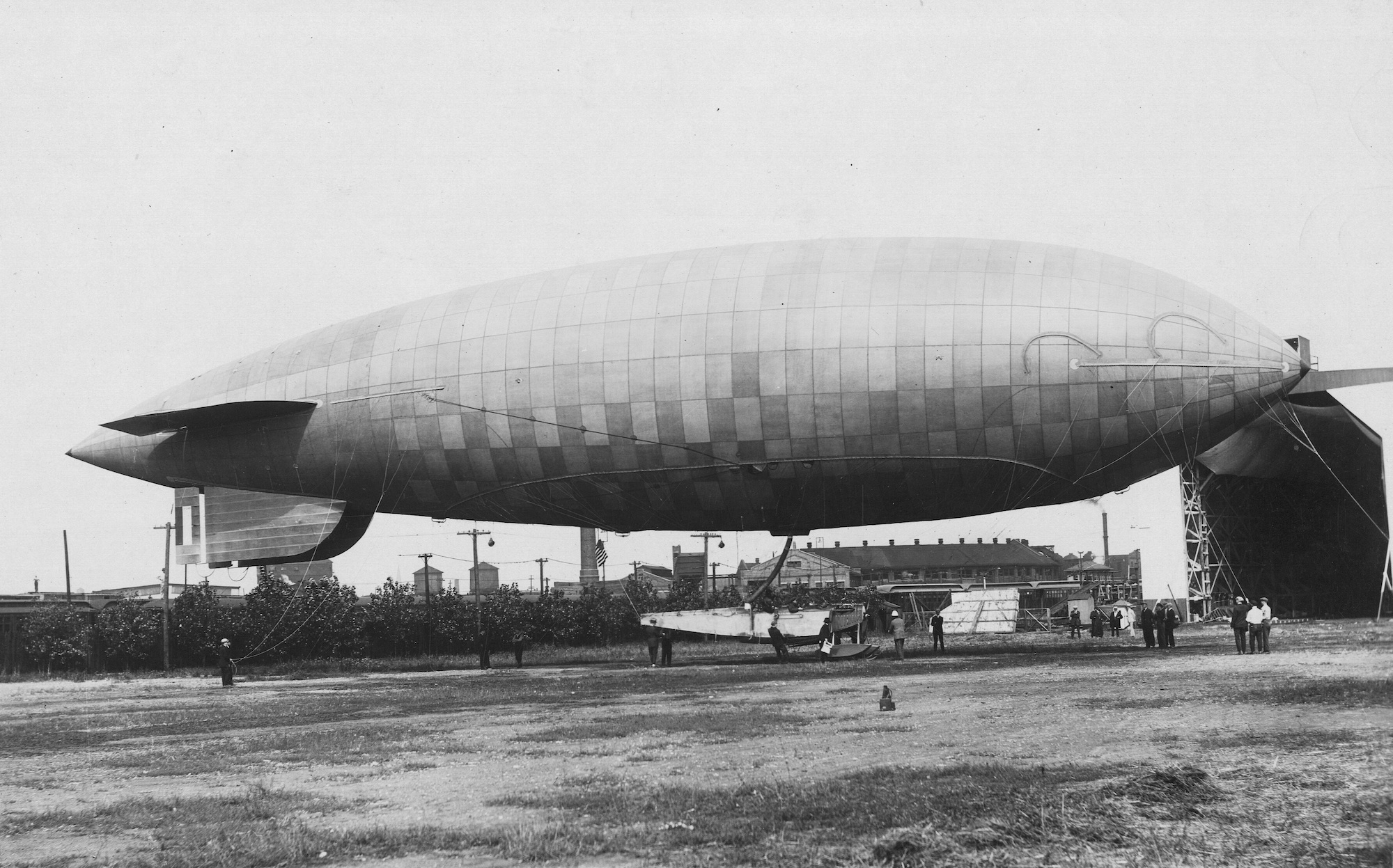 Zeppelin raids - The National Archives